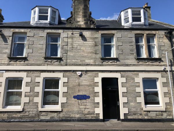 the-railway-rooms-leven-trip
