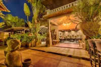 Lot 33 Boutique Hotel