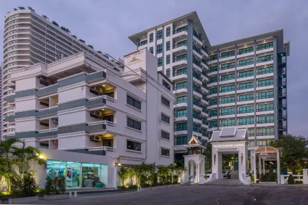 Bay Beach Resort
