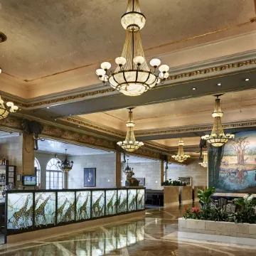 The Davenport Tower, Autograph Collection