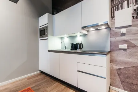 Yays Amsterdam Maritime by Numa Отели рядом с достопримечательностью «Stichting The Network University»