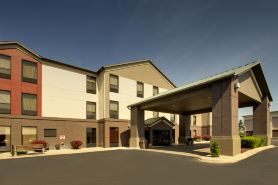 Holiday Inn Express & Suites LEBANON by IHG
