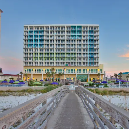 Holiday Inn Resort PENSACOLA BEACH GULF FRONT by IHG