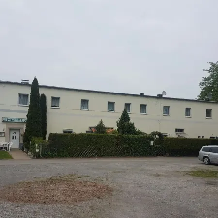 Zur Rennbahn
