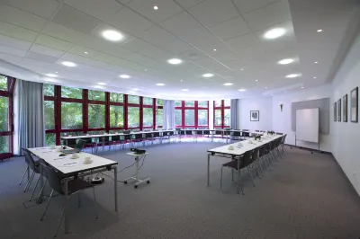 AZK Arbeitnehmer Zentrum Königswinter, Stiftung CSP e.V. Hotels in der Nähe von Klosterruine Heisterbach