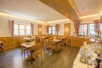 Landhotel Schöll - Pensions