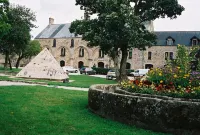 L'Hostellerie du Château de Bricquebec Hotels in Barneville-Carteret
