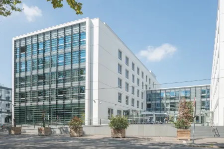 Spark by Hilton Lyon Ouest Отели в г. Сен-Дидье-О-Мон-д'Ор