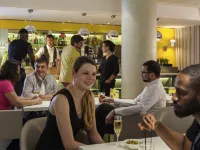 Hôtel Mercure Paris Massy Gare TGV - bar