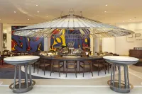 Hotel Indigo Atlanta Downtown Hotels near Underground Atlanta