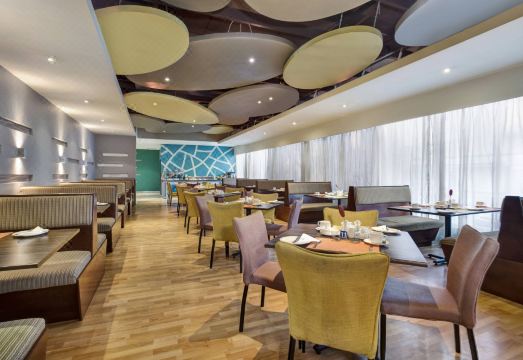 Protea Hotel Lusaka Cairo Road Over view