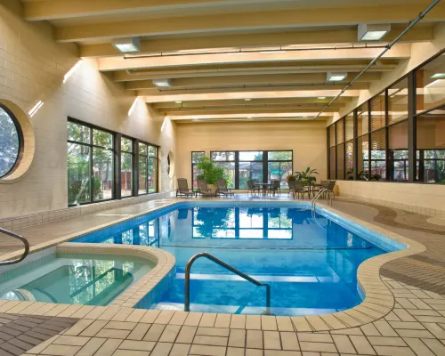 Four Points by Sheraton Toronto Airport Hotels near Malton