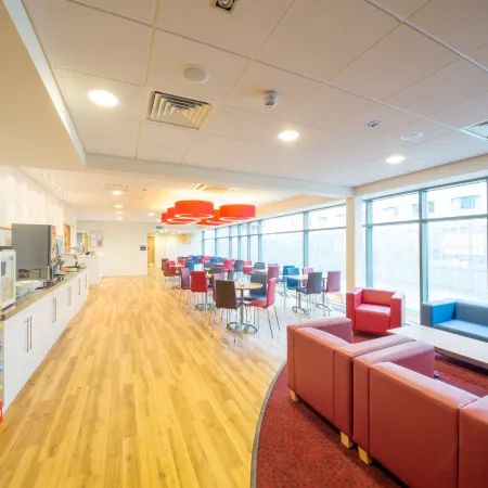 Travelodge London Wembley High Road Отели рядом с достопримечательностью «Стадион «Уэмбли»»