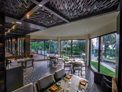Restaurant Taj Fisherman's Cove Resort & Spa, Chennai Photo