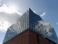 The Westin Hamburg Elbphilharmonie โรงแรมใกล้หอแสดงคอนเสิร์ตเอลบ์ฟิลฮาร์โมนี