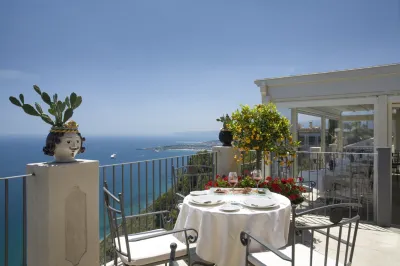 Hotel Metropole Taormina Hotels near Naxos Frutta