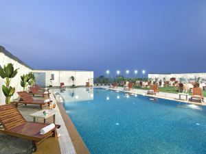 Mind Space Hotel Pimpri