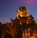 Best Western Plus City Centre/Centre-Ville Các khách sạn gần Gare du Palais