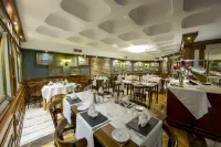 Eurostars Araguaney Hotels near San Clemente Residence Hall