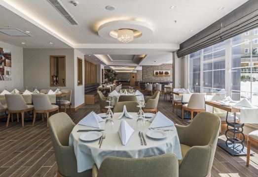 3. 보프 호텔 세오..