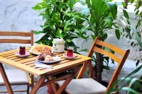 Yeniceri City Hotel - View biển
