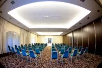 Budapest Airport Hotel Stáció Wellness & Konferencia Hotels in Monor