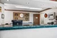 Econo Lodge Inn & Suites Southeast