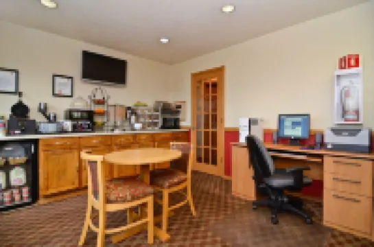 Days Inn by Wyndham St. Charles IL Hotels in Saint Charles