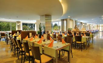 Rubin Sunny Hotel by Valamar