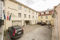 Taanilinna Hotell Hotels in Tallinn