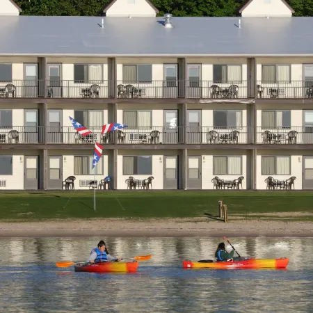 AmericInn by Wyndham Saint Ignace Lakefront