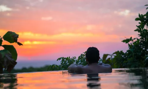 Utopia Rote Lodge