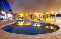 Albert Park Motor Inn-King Beds-Pool-Shaded Parking Hotels in Longreach