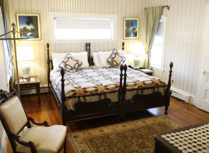 The Coolidge Corner Guest House: A Brookline Bed and Breakfast