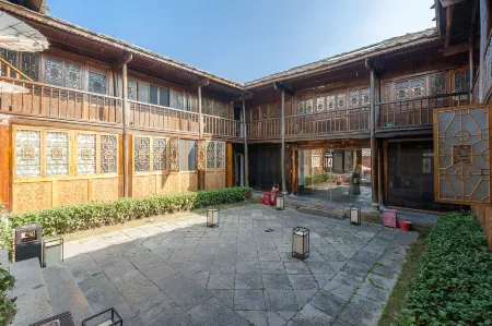 Jiuzhou Inn Отели рядом с достопримечательностью «Yunfeng Tunpu Scenic Area»