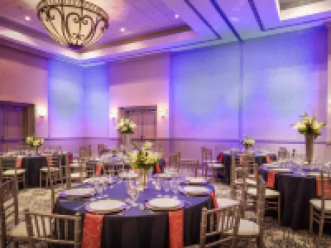 オーバーン マリオット オペライカ リゾート & スパ アット グランド ナショナル オペライカのホテル