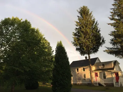 哈伍德希爾汽車旅館