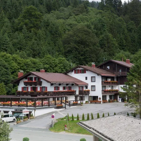 Hotel Gundl Alm