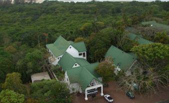 St Lucia Eco Lodge
