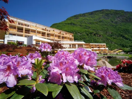 Biohotel Theiner's Garten Отели в г. Gargazzone