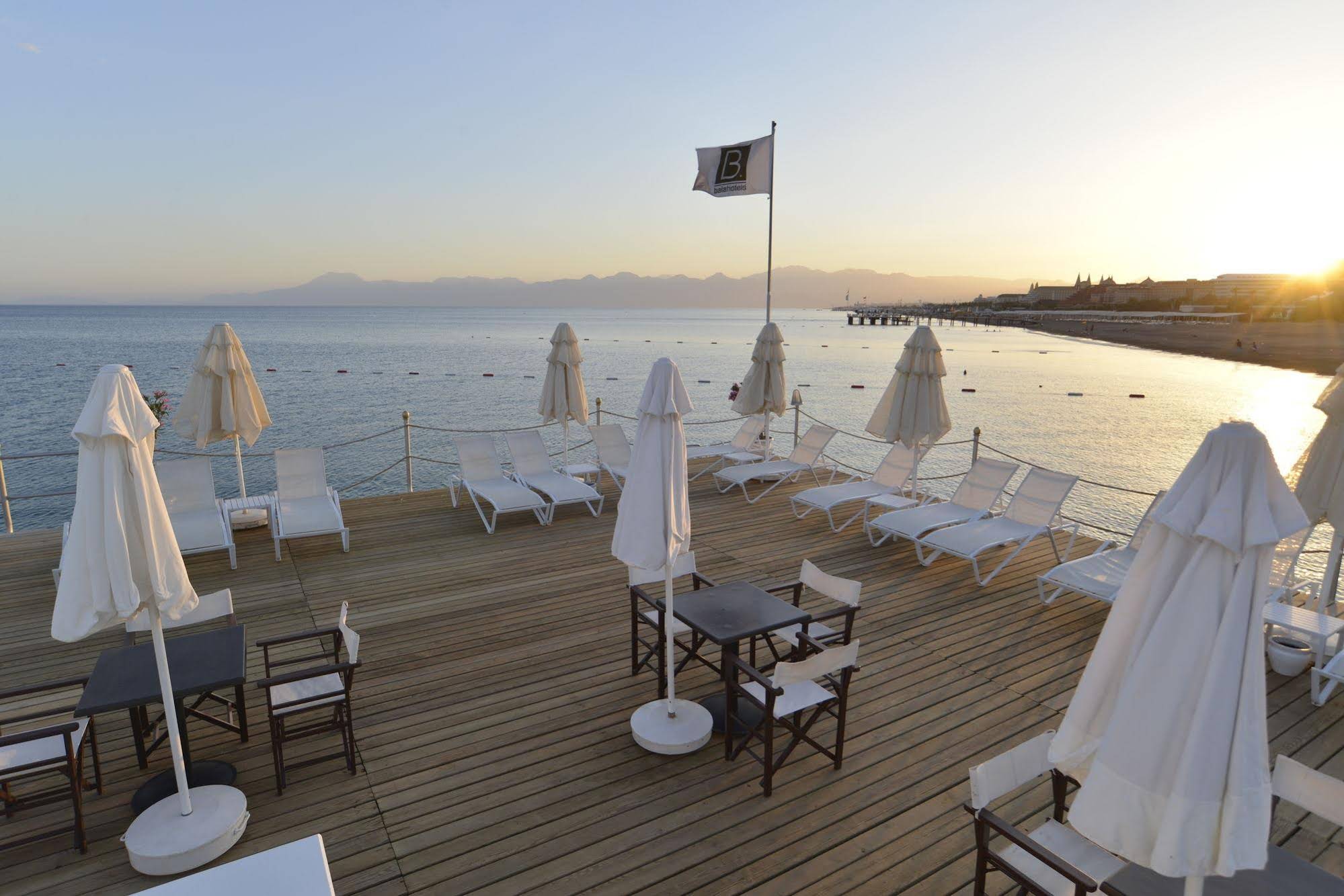 Baia Lara Hotel