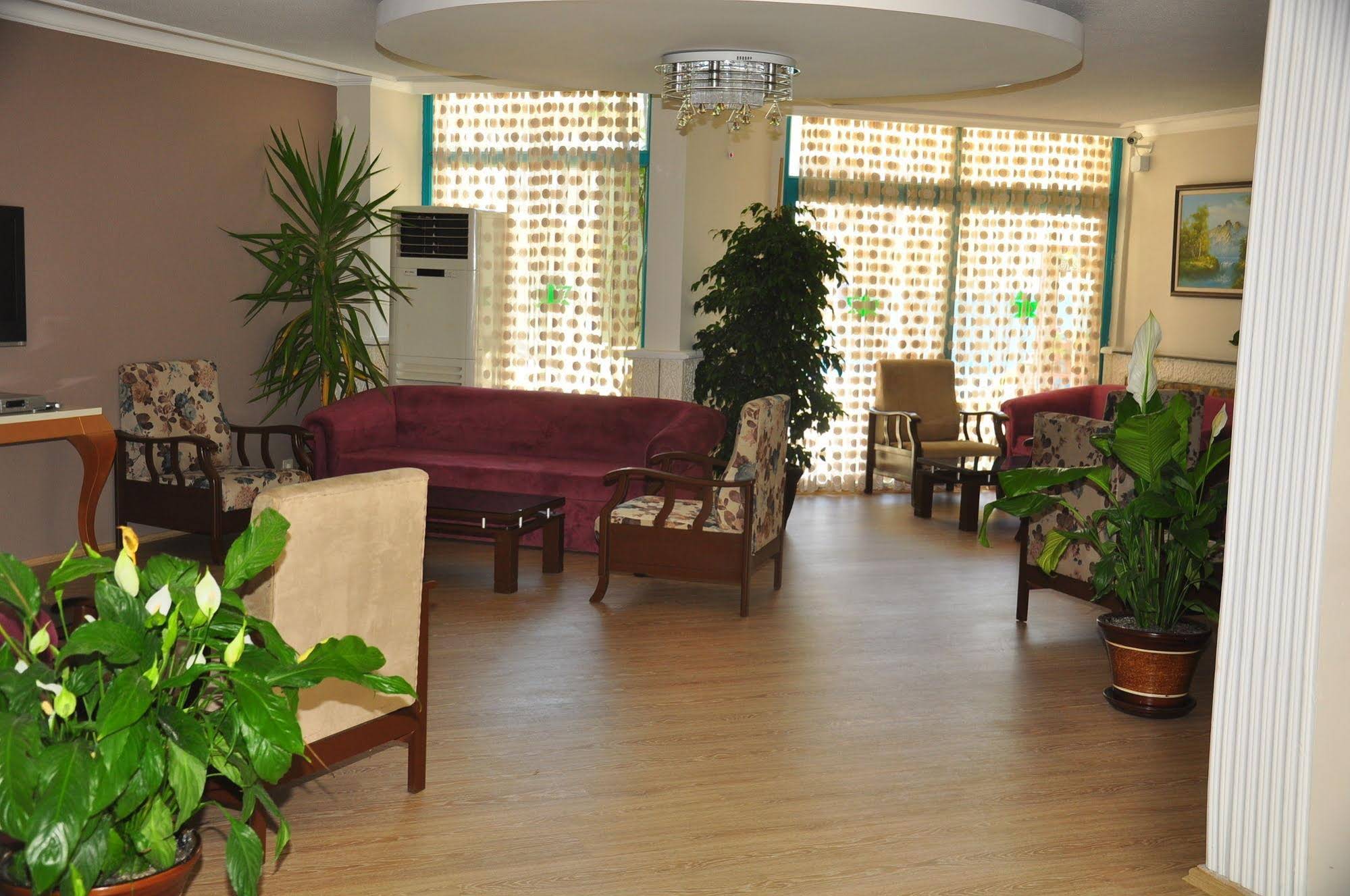 Çınar Family Suite Hotel (Cinar Family Suite Hotel)