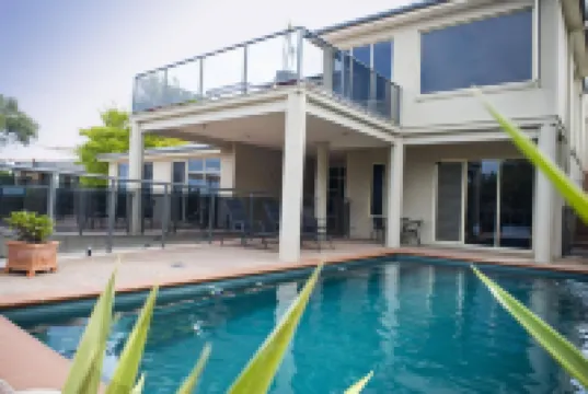 尤金尼斯恩弗洛奇