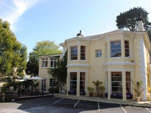 Meadfoot Bay Hotel