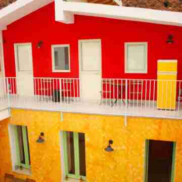 City-in Hostel B&B Hotel Exterior