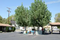 El Rancho Motel Hotels in Bishop