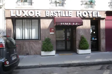 Luxor Bastille Hotel Отели рядом с достопримечательностью «Théâtre de la Main d'Or»