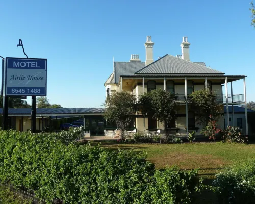 Airlie House Motor Inn Hotels in Scone