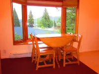 Columbine Inn