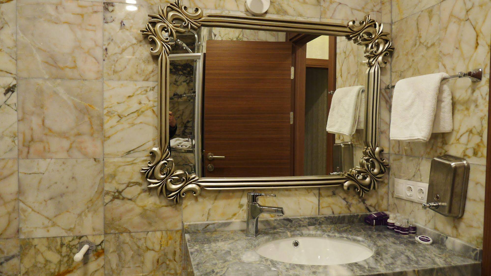 Andalouse Elegante Suite Hotel